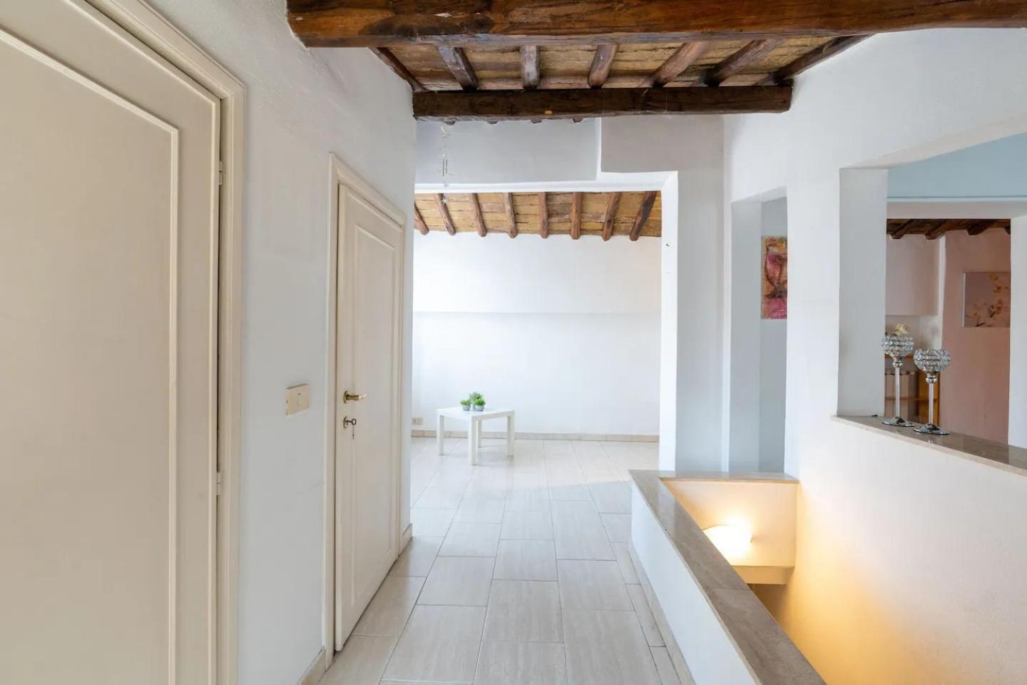 15 Min From Piazza Venezia Skyline Sanctuary In Trastevere Exterior foto